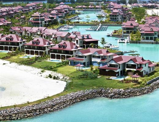 Villa Holidays in Luxury on Eden Island